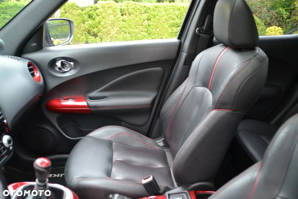 Nissan Juke 1.6 DIG-T N-Connecta - 17