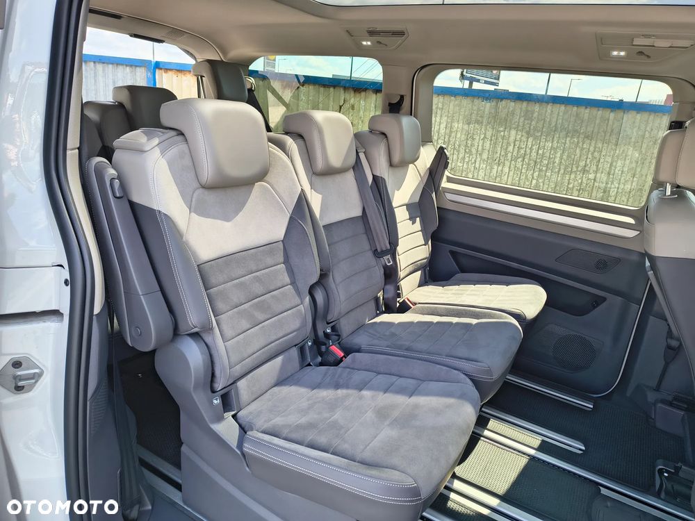 Volkswagen Multivan 2.0 TDI L2 Life DSG - 9