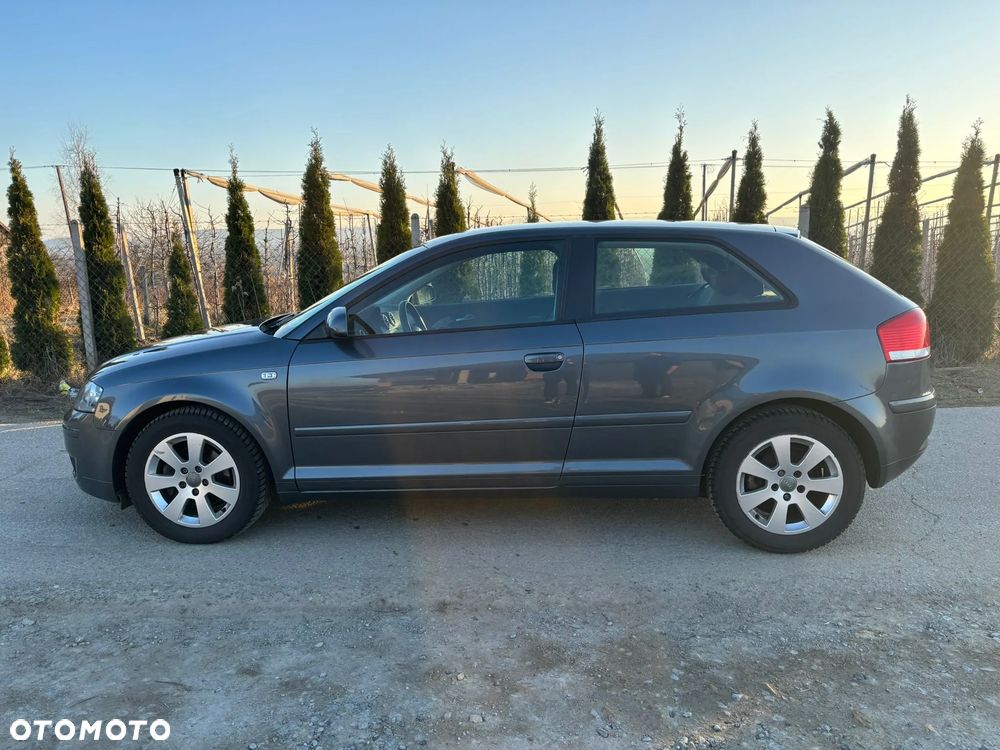 Audi A3 3-drzwiowe 1.4 TFSI Ambiente - 12