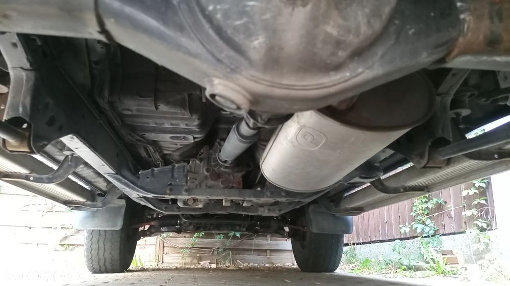Toyota Land Cruiser - 19