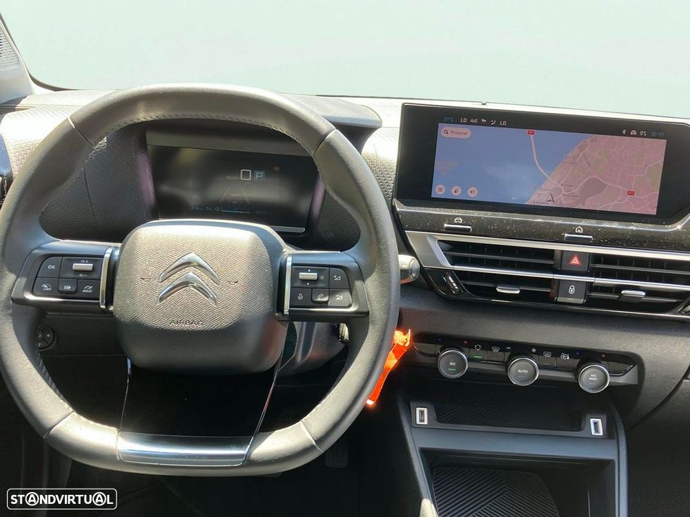 Citroën e-C4 — fotografia 13