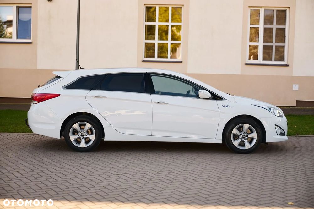 Hyundai i40 i40cw 1.7 CRDi blue Style - 11