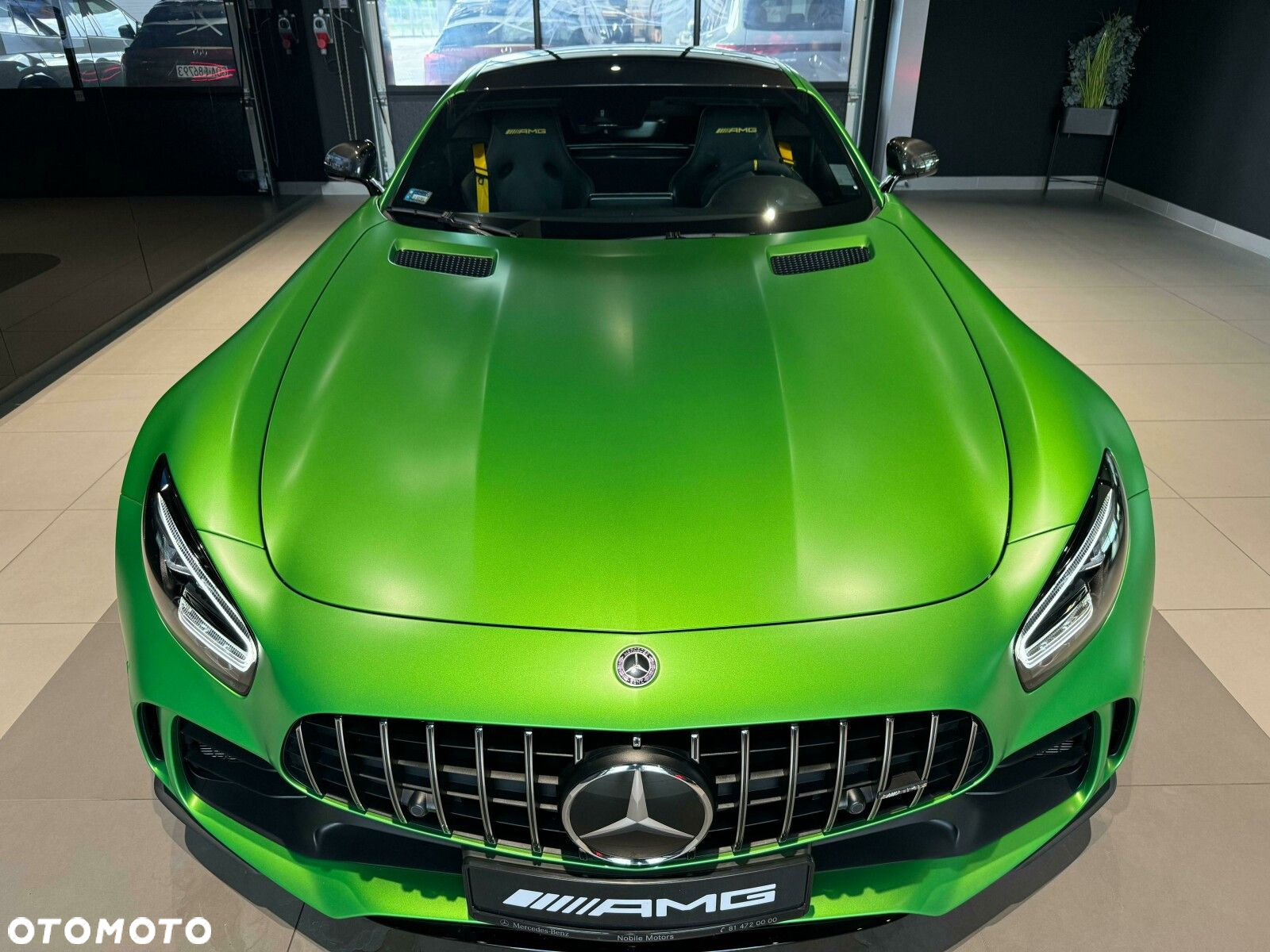Mercedes-Benz AMG GT - 11