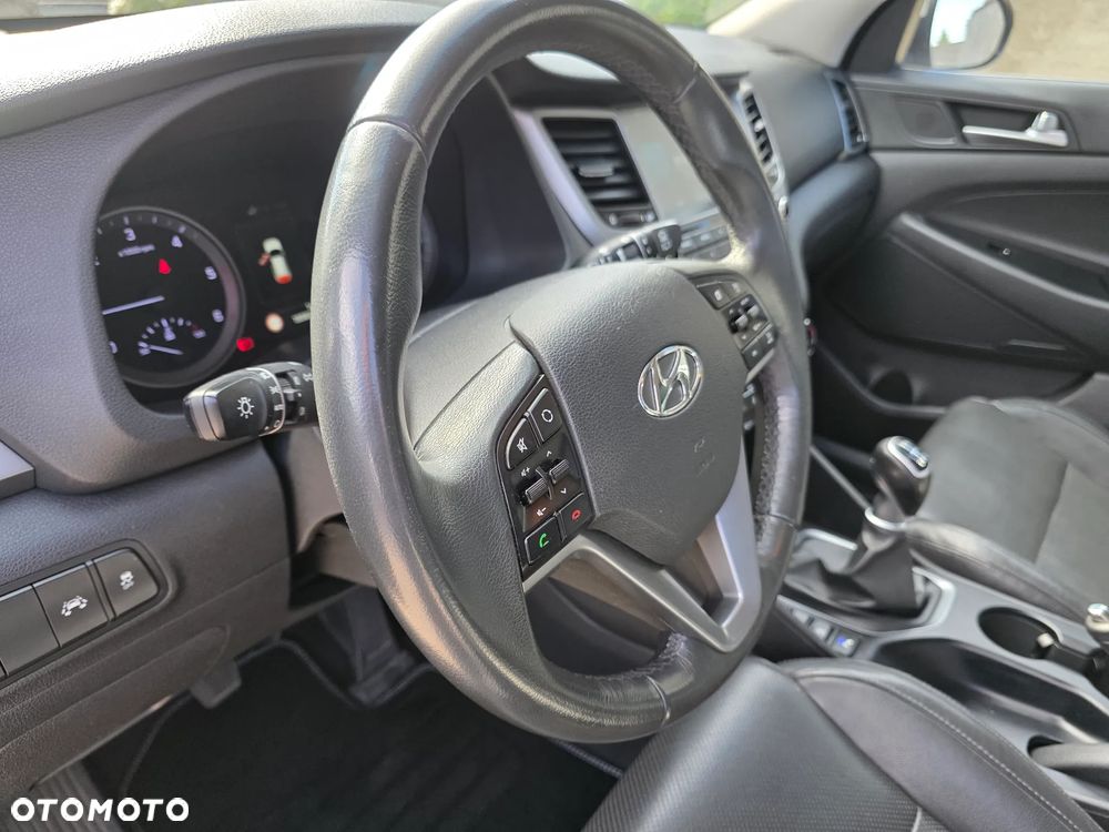 Hyundai Tucson blue 1.7 CRDi 2WD Passion Plus - 36