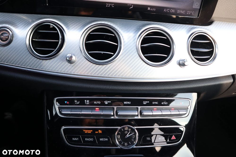 Mercedes-Benz Klasa E 350 d 4-Matic All-Terrain - 29