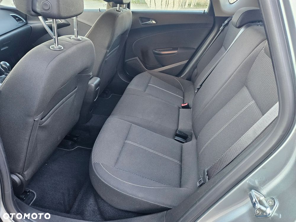 Opel Astra III 1.7 CDTI EcoFLEX - 12