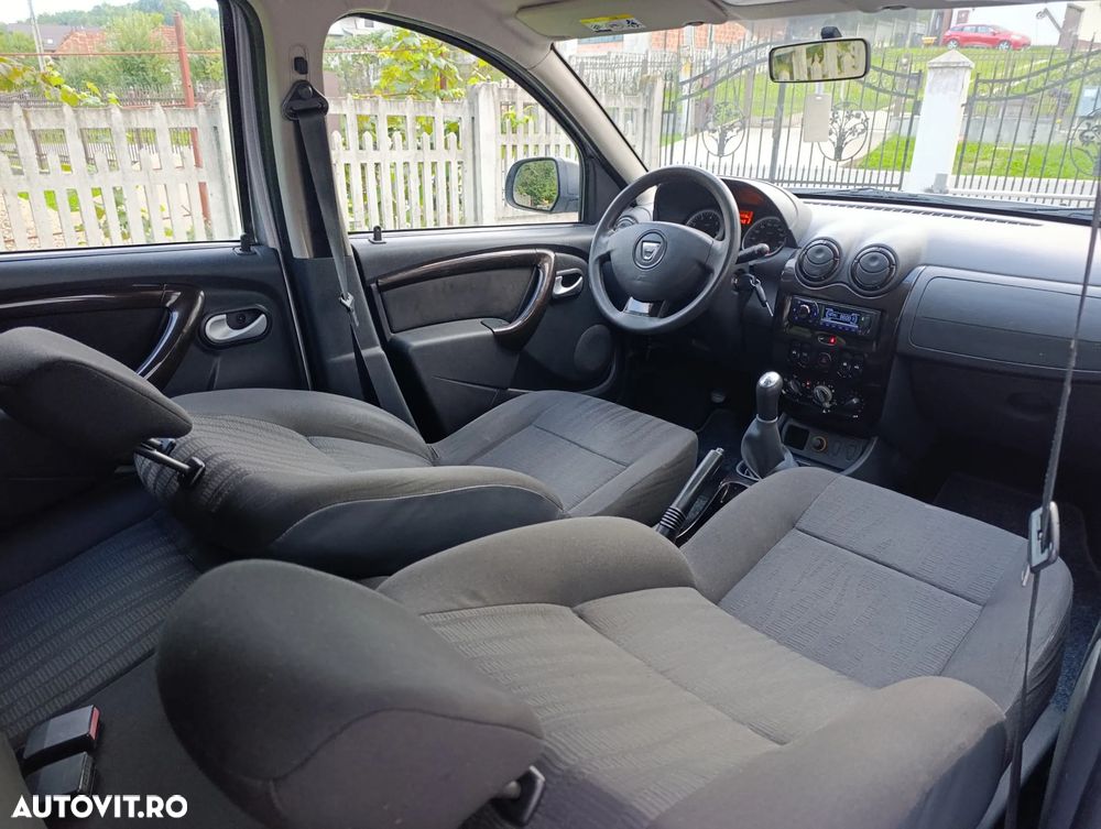 Dacia Duster 1.5 dCi 4x2 Ambiance - 8
