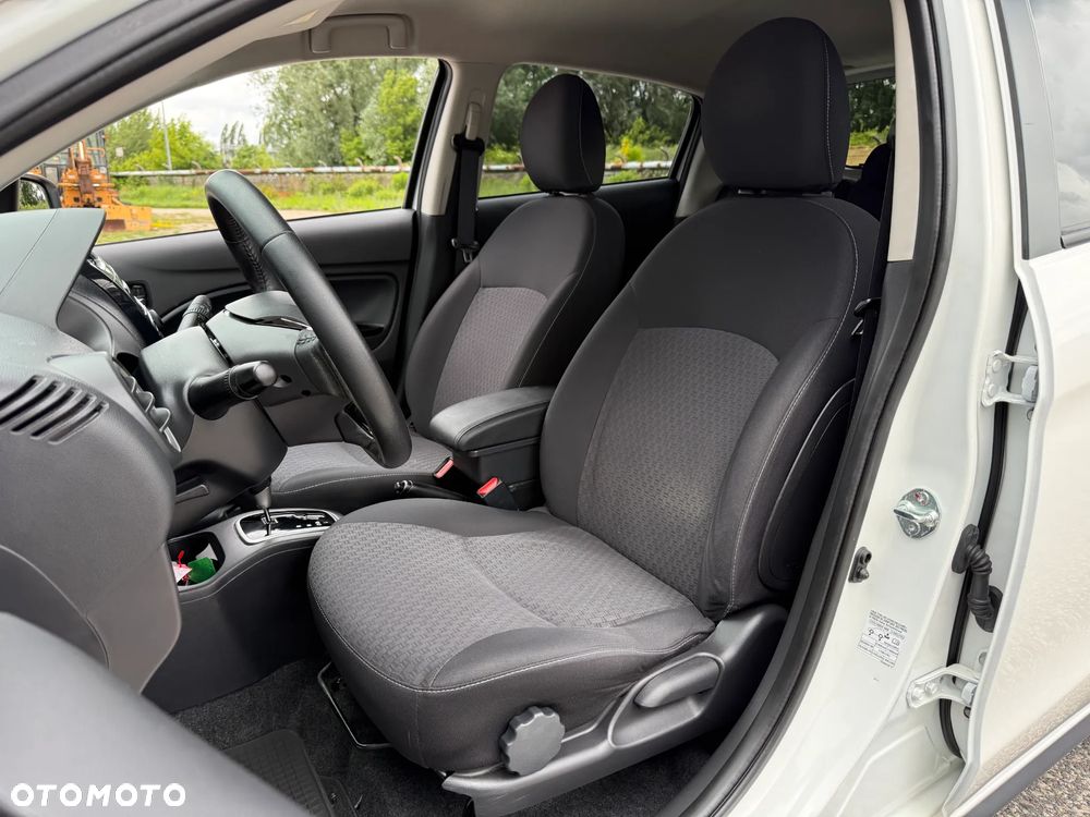 Mitsubishi Space Star AS&G 1.2 CVT Spirit+ - 4