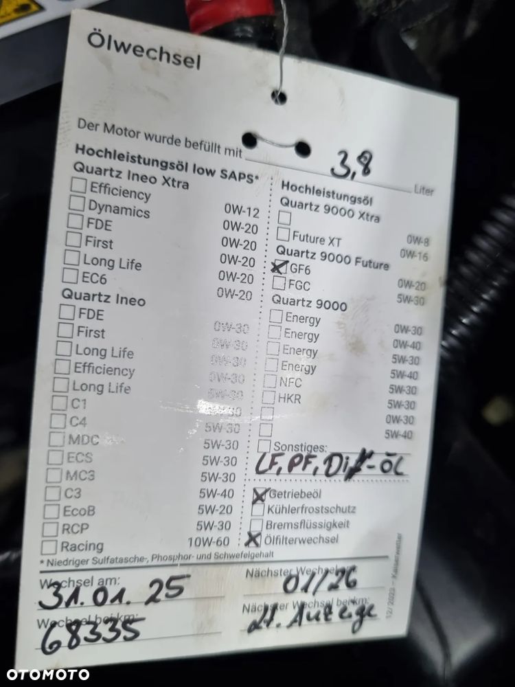 Honda CR-V 2.0i-VTEC 4WD Automatik Elegance - 12