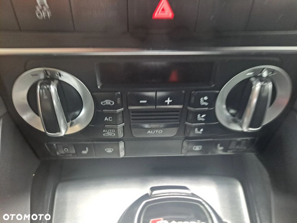 Audi A3 Cabrio 2.0 TDI DPF S tronic S Line Sportpaket - 15