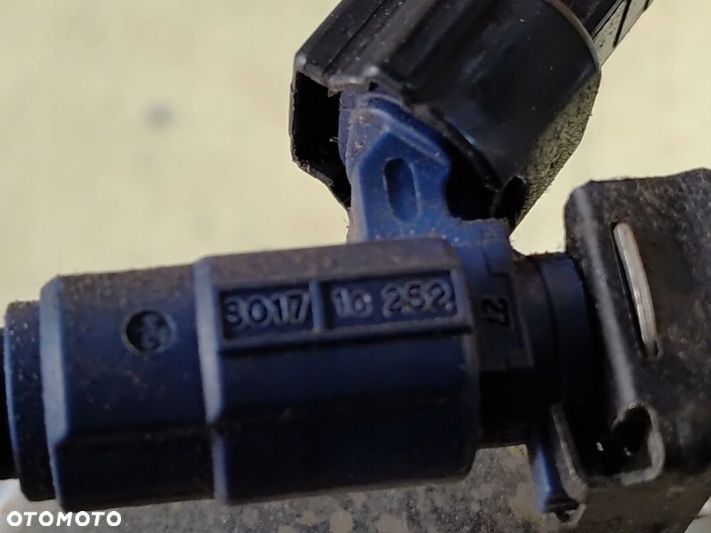 HYUNDAI I10 I 1.1 B WTRYSK WTRYSKIWACZ LISTWA 35310-02900 07-13 - 7