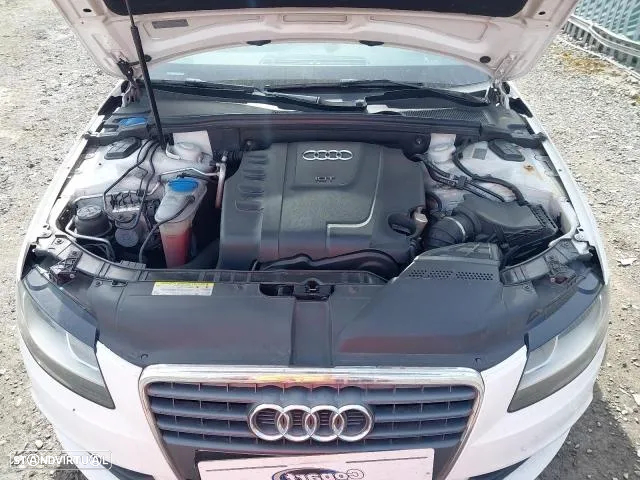 Audi A4 Technik para peças - 2.0 TDI | CAHA | 170cv - Parachoques | Frente Completa | Rádio | Jantes | Faróis | Portas | Vidro | Motor | Tampa Mala | Farolim | Farolins | Xenon | Halogeneo | Pre LCI - 4