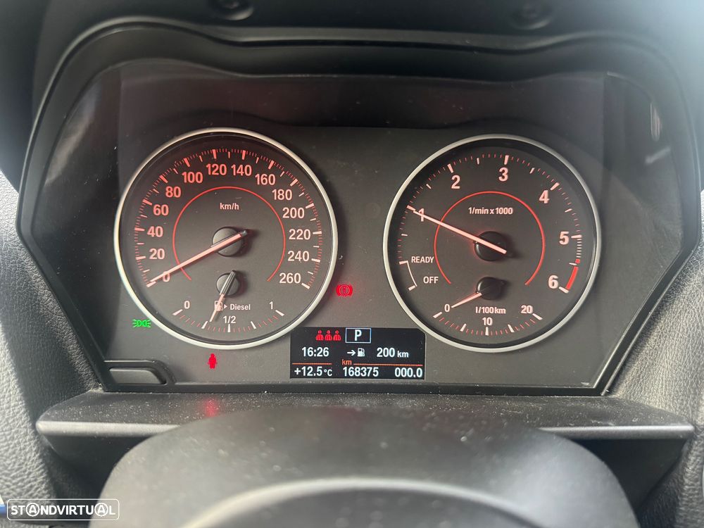 BMW 116 d Pack M Auto - 12