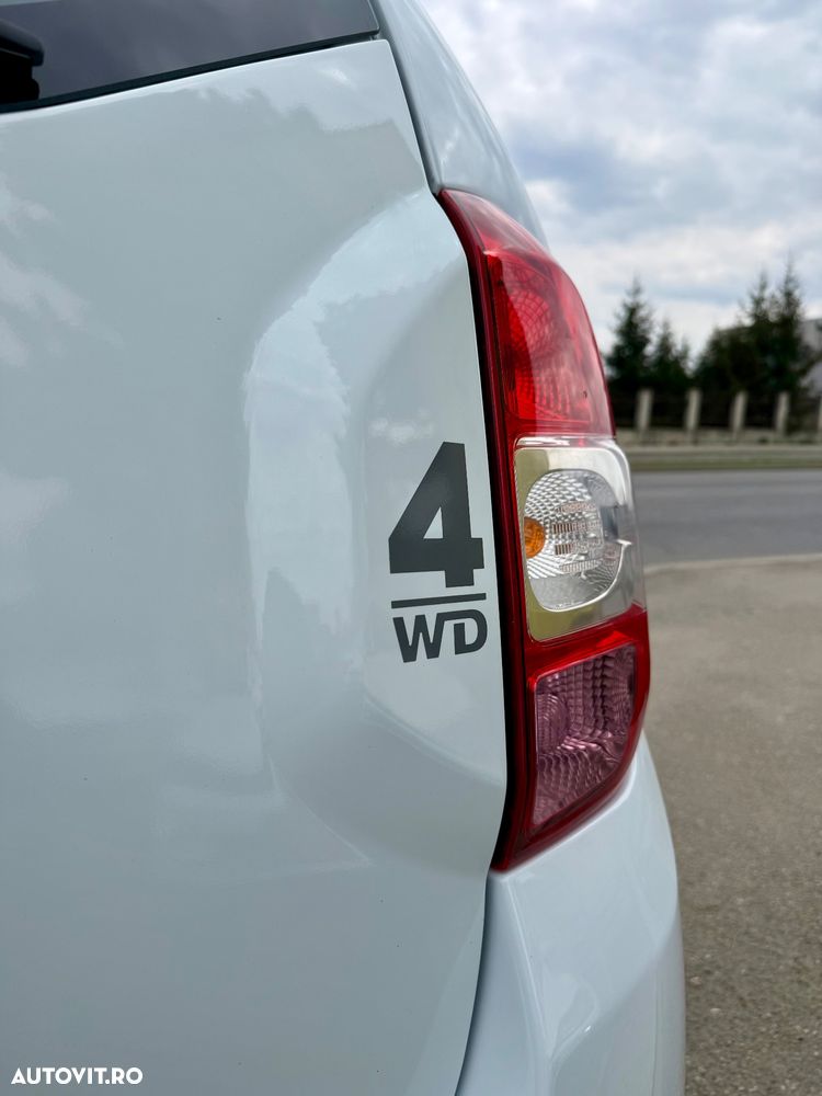 Dacia Duster 1.6 4x4 Laureate - 15