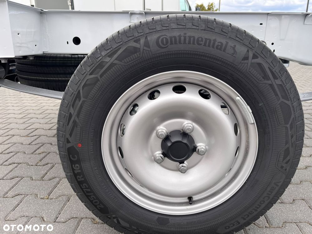 Renault Master Doka 7 os. + plandeka do wys. kabiny - 21