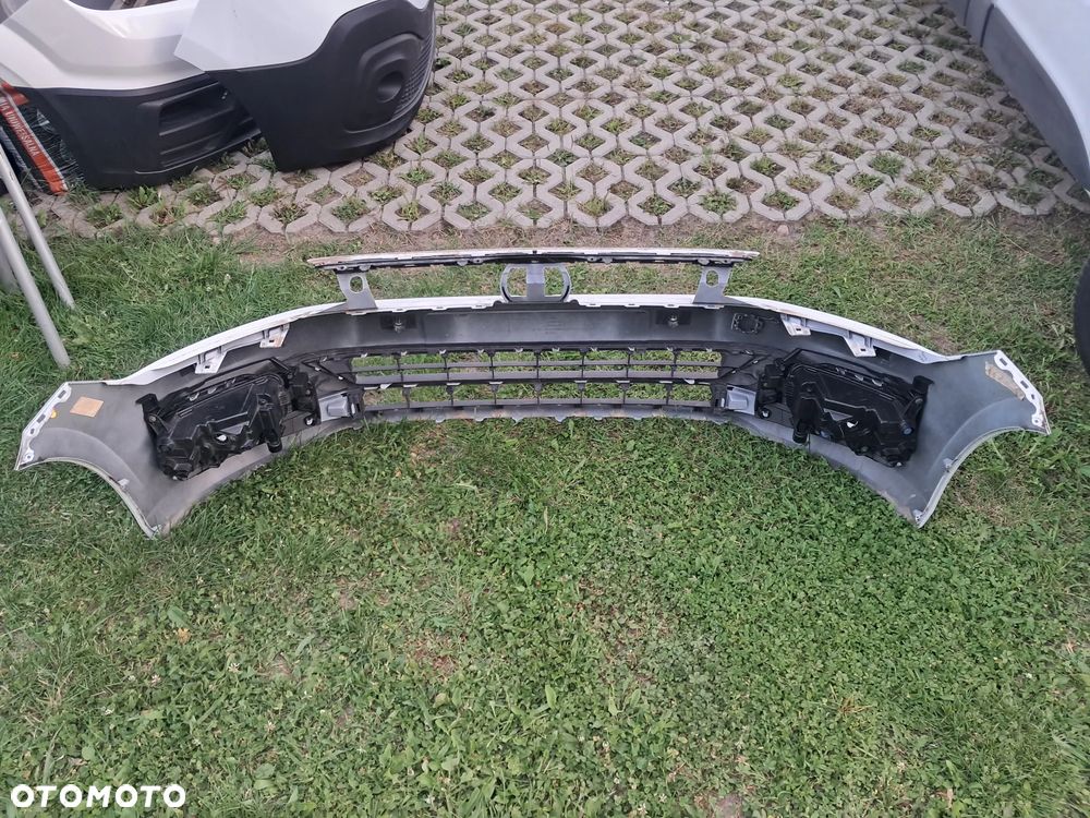 Zderzak przód przedni VW polo 2G 17> halogeny drl led  kratki 4xpdc - 4