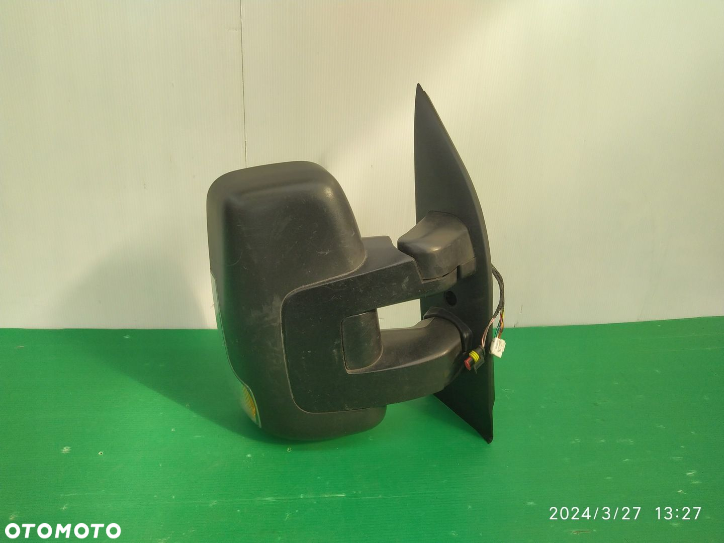 LUSTERKO PRAWE IVECO DAILY IV 25 PIN 5802028037 - 4