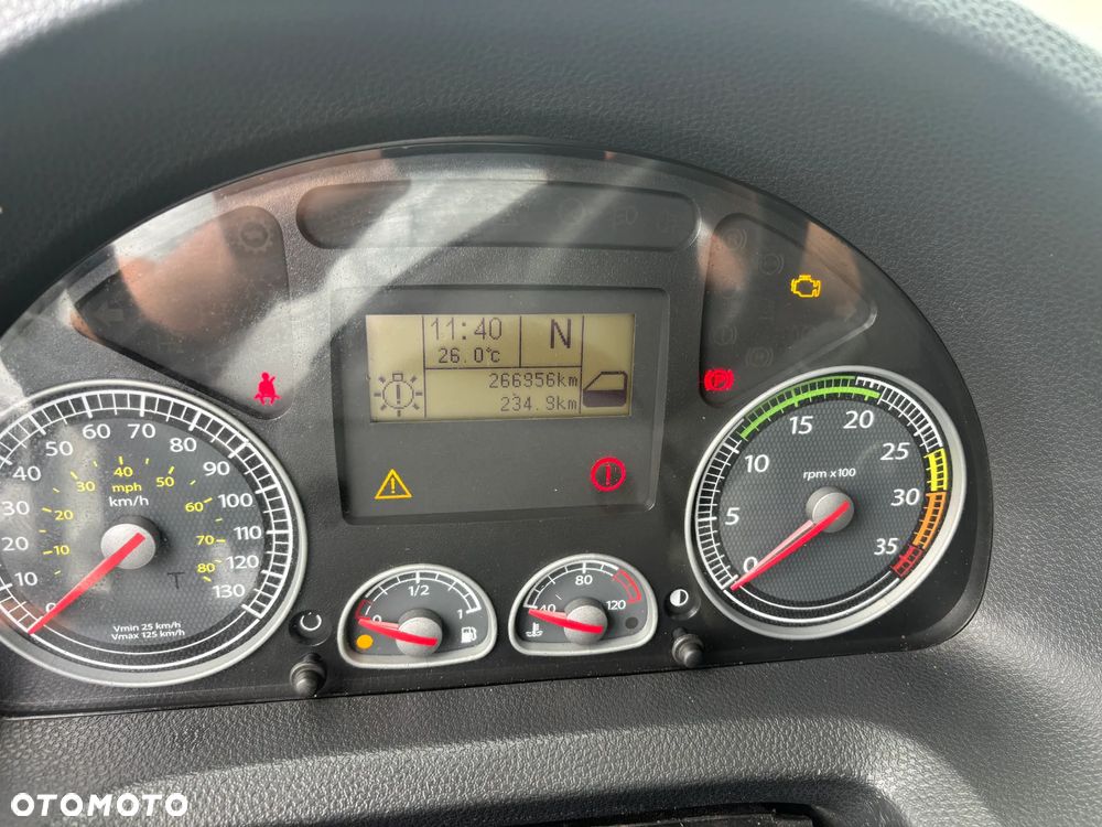 Iveco EUROCARGO 120E18 - 10