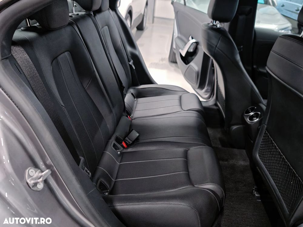 Mercedes-Benz A 180 d 8G-DCT - 14