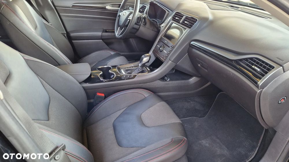 Ford Mondeo 2.0 EcoBlue ST-Line - 23