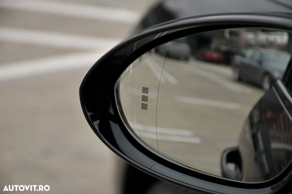 Porsche Cayenne - 33