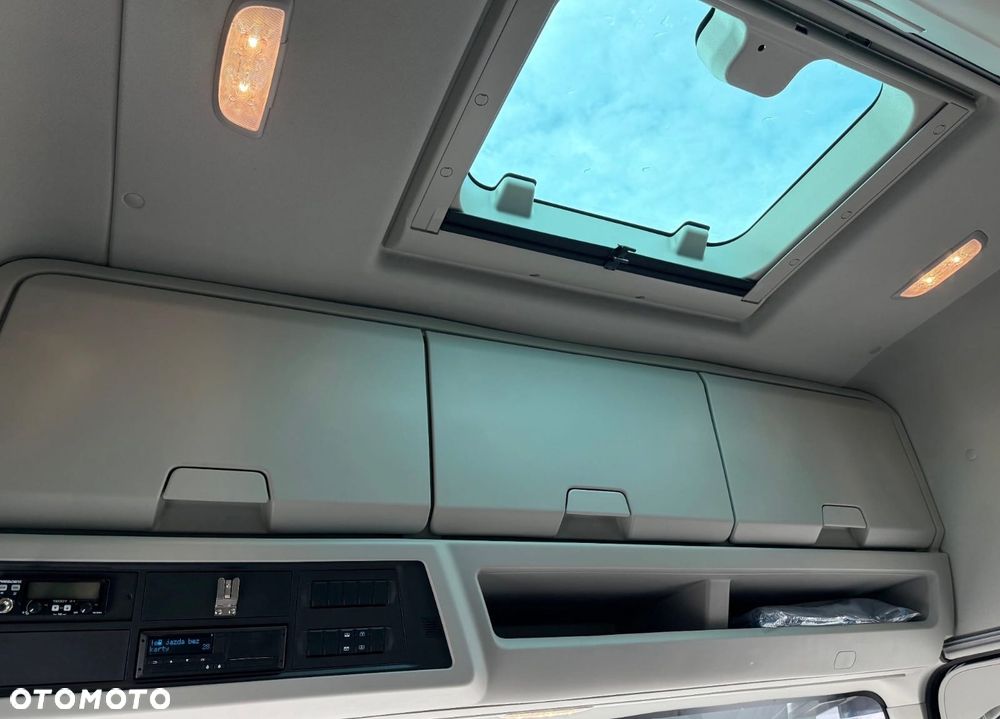 Ford F-MAX - 27