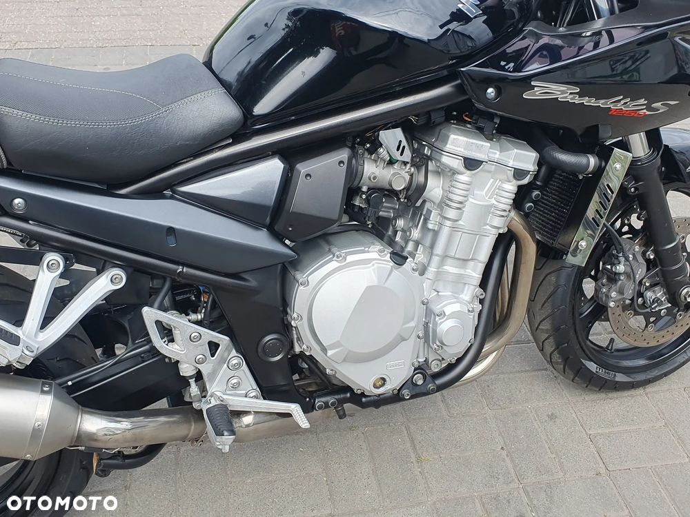 Suzuki Bandit - 14