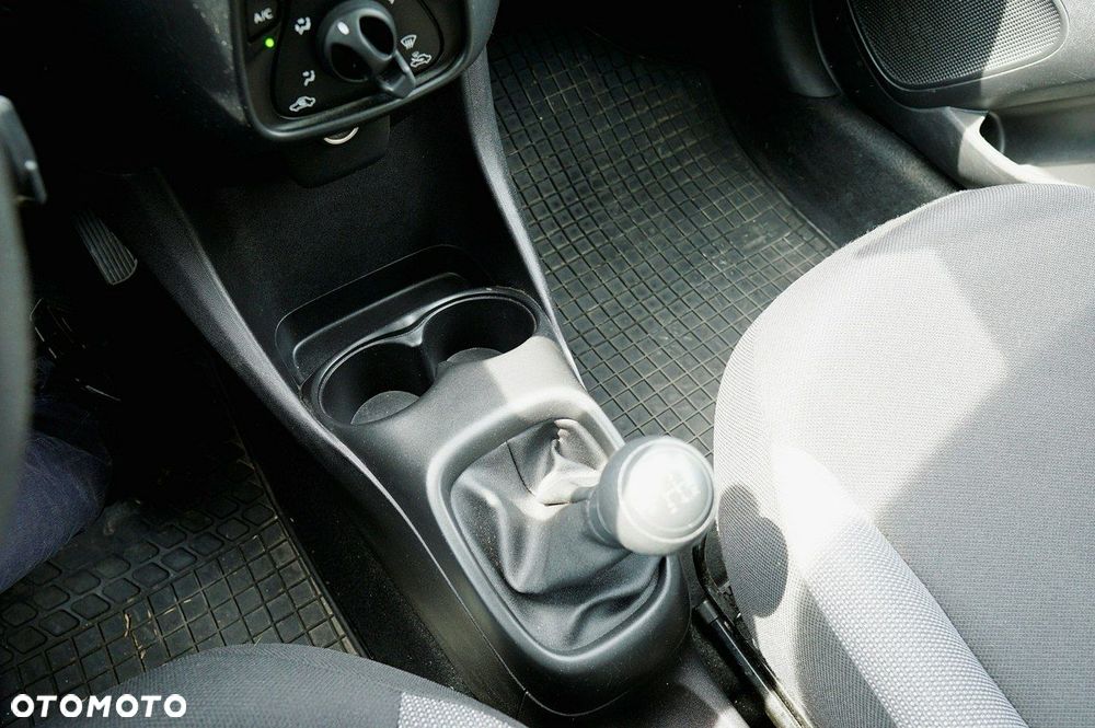 Toyota Aygo - 21