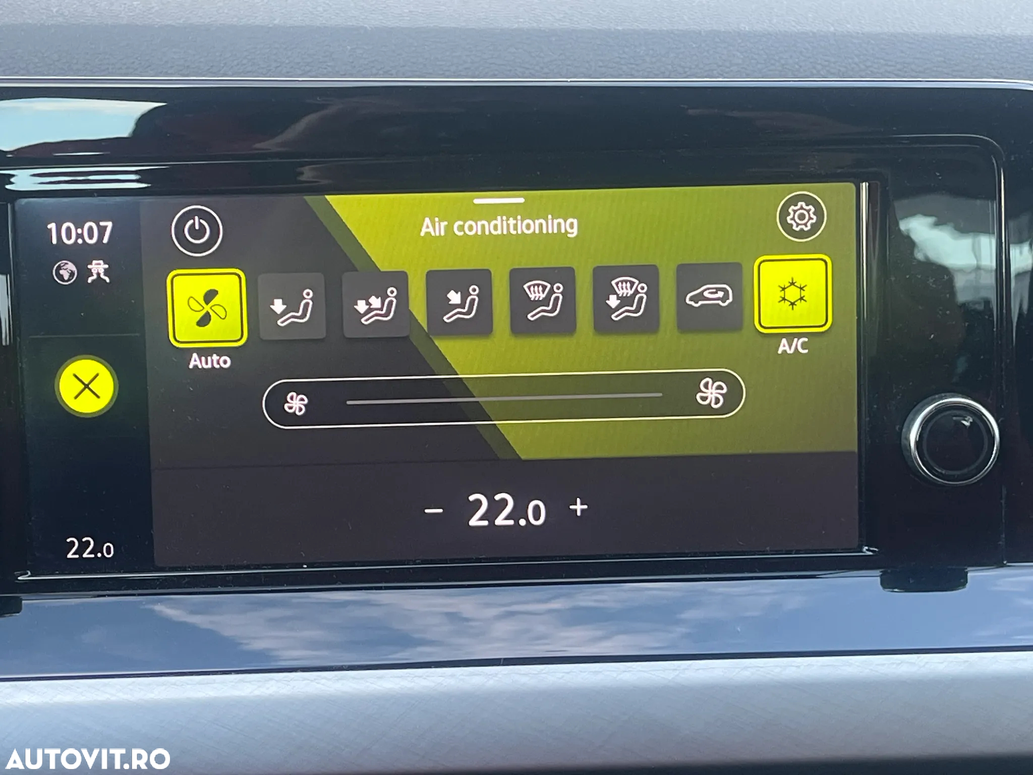 Volkswagen Golf 2.0 TDI Life - 18