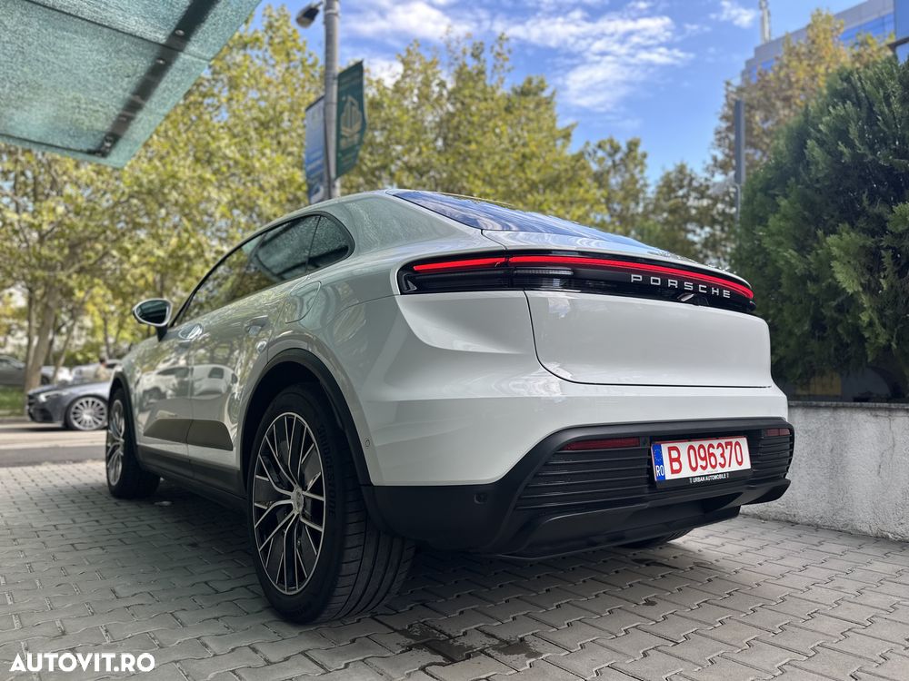 Porsche Macan - 5