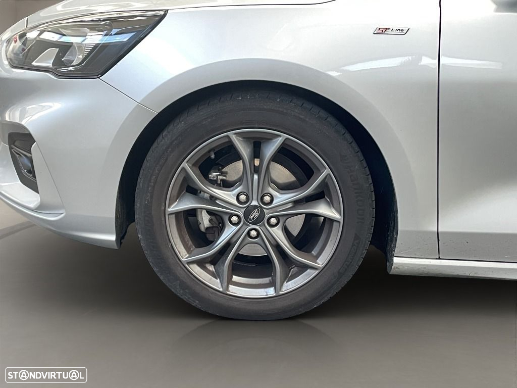 Ford Focus 1.0 EcoBoost ST-Line - 5