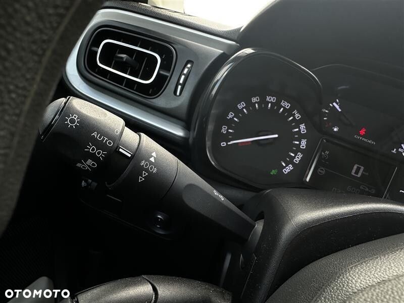 Citroën C3 1.2 PureTech C-Series - 17