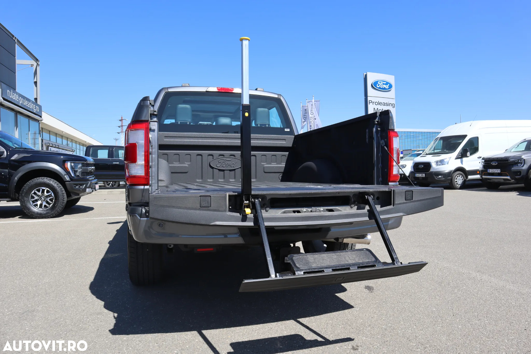 Ford F150 - 25