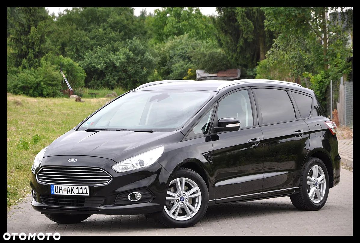 Ford S-Max 2.0 EcoBlue Titanium - 1