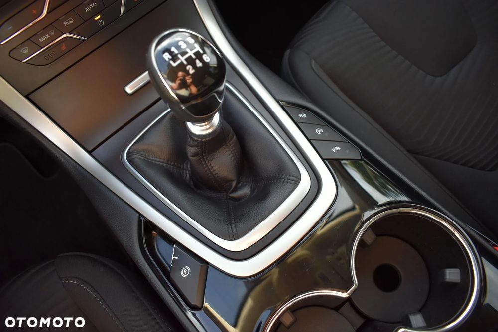 Ford S-Max 1.5 EcoBoost Titanium - 29