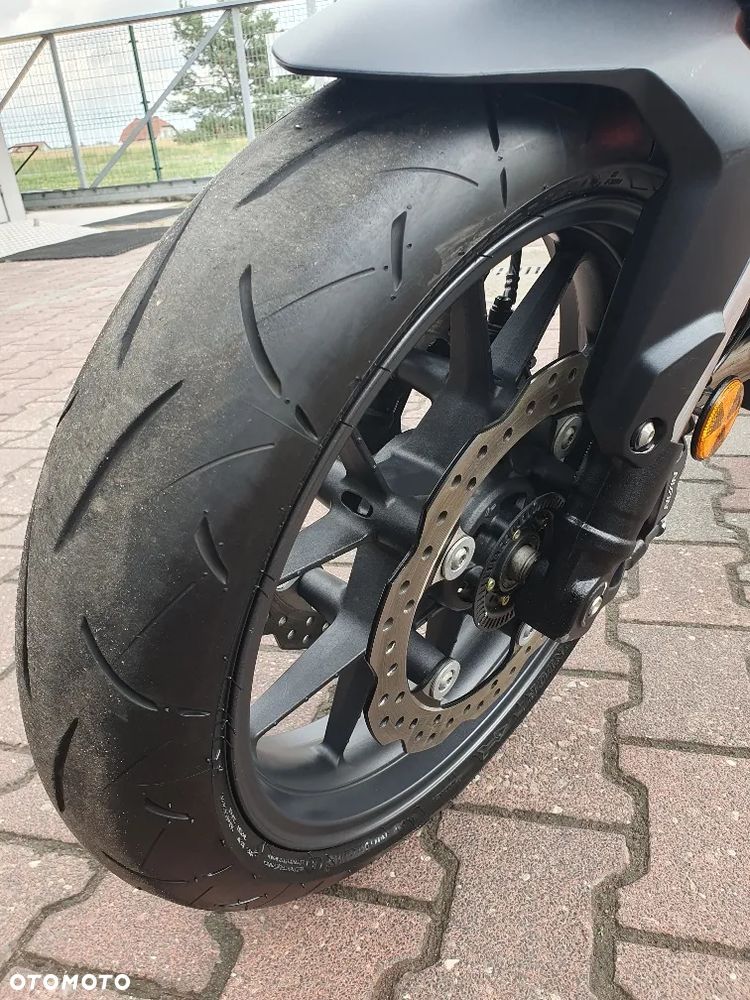 Honda Hornet - 24