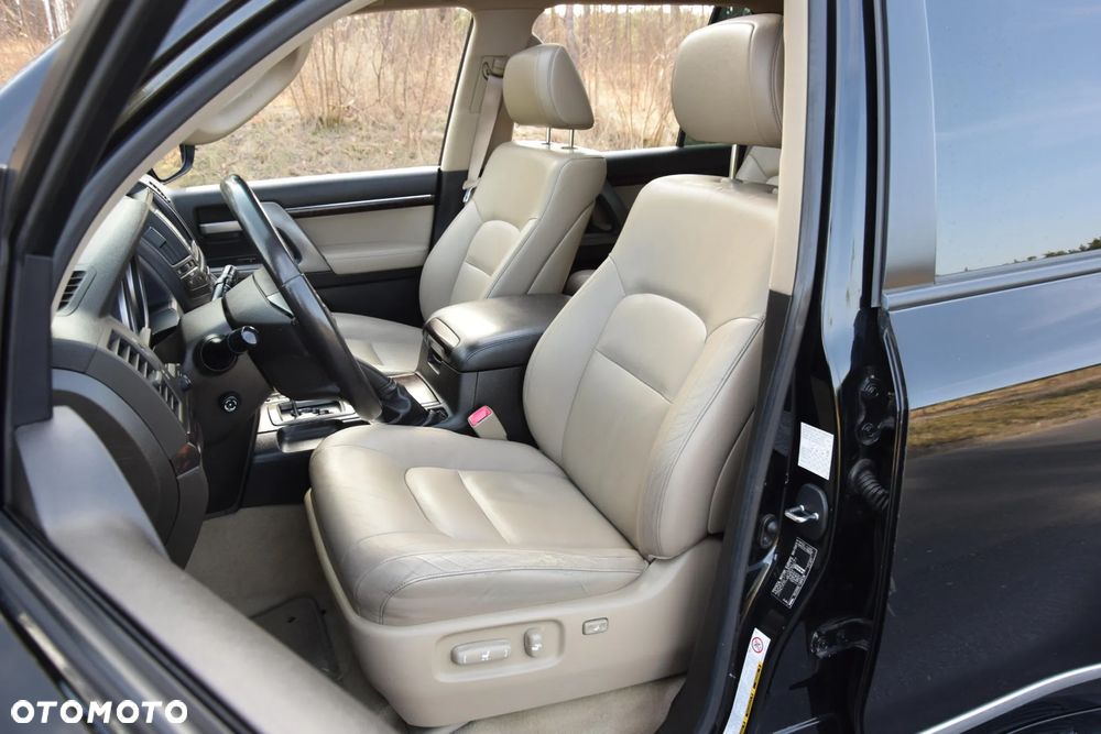 Toyota Land Cruiser LC 4.5 D-4D Prestige Platinium - 20
