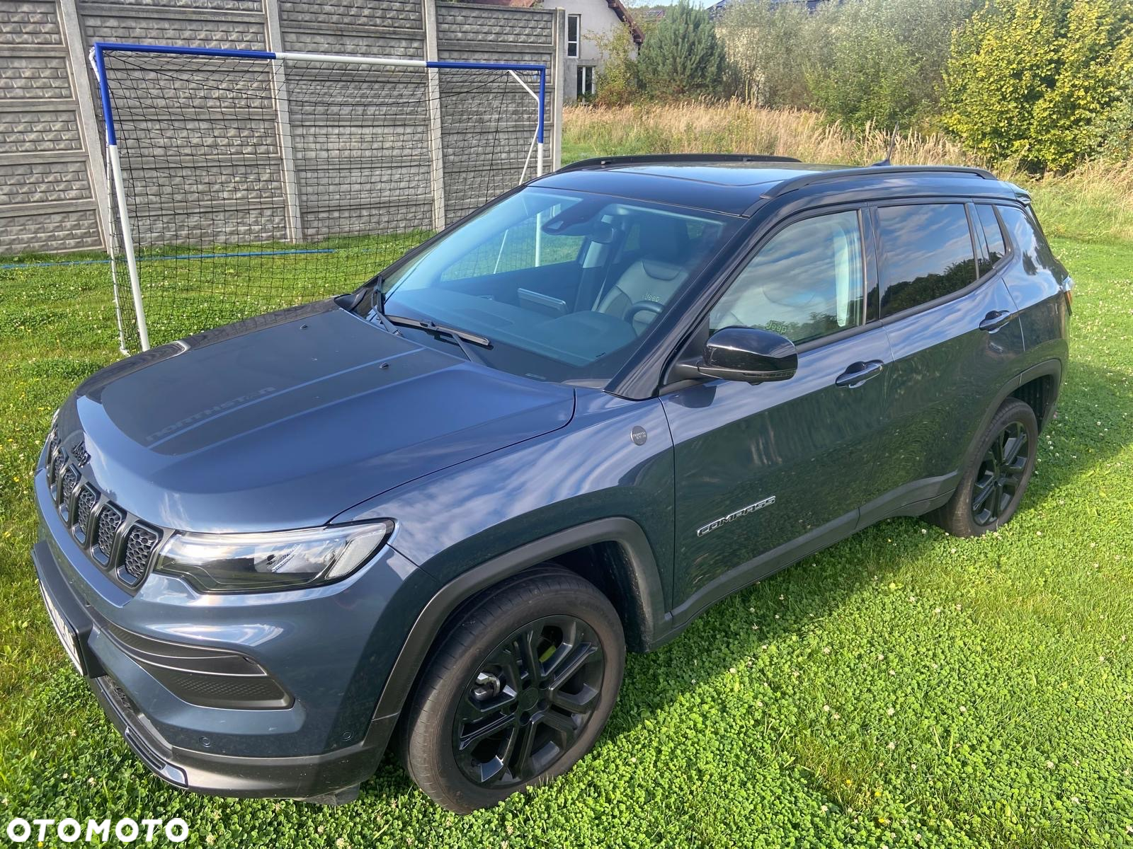 Jeep Compass - 2