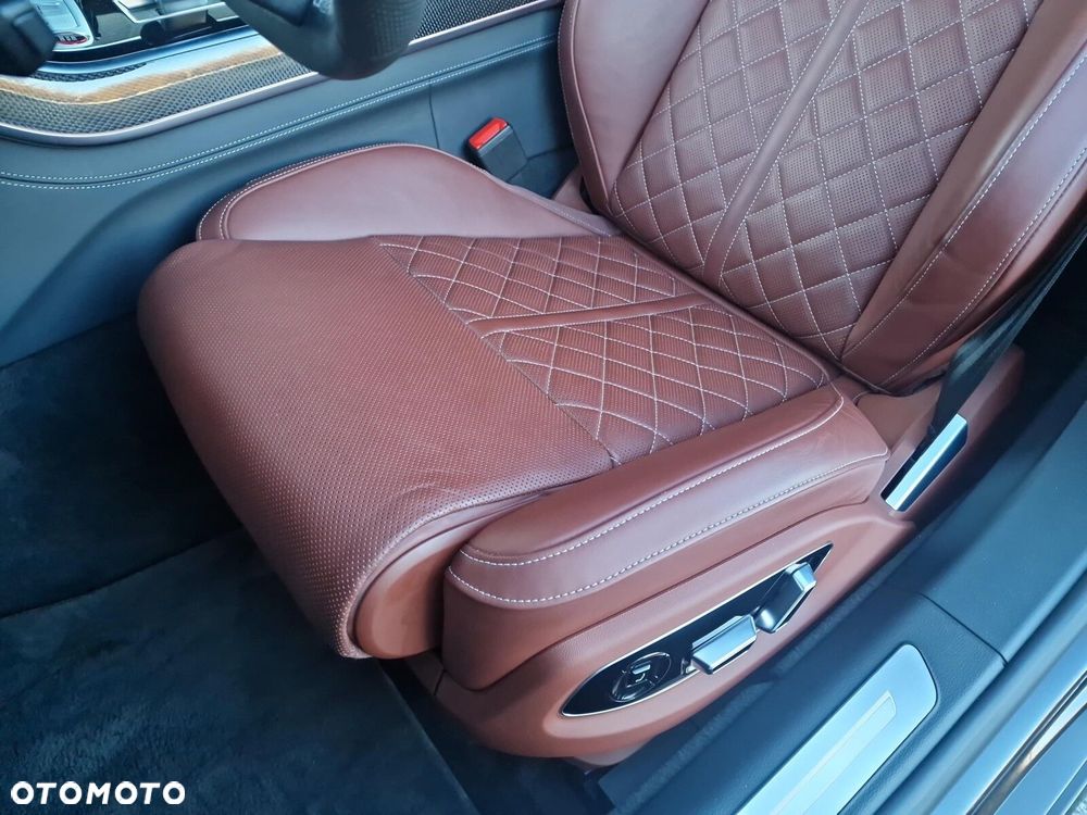 Audi S8 - 13