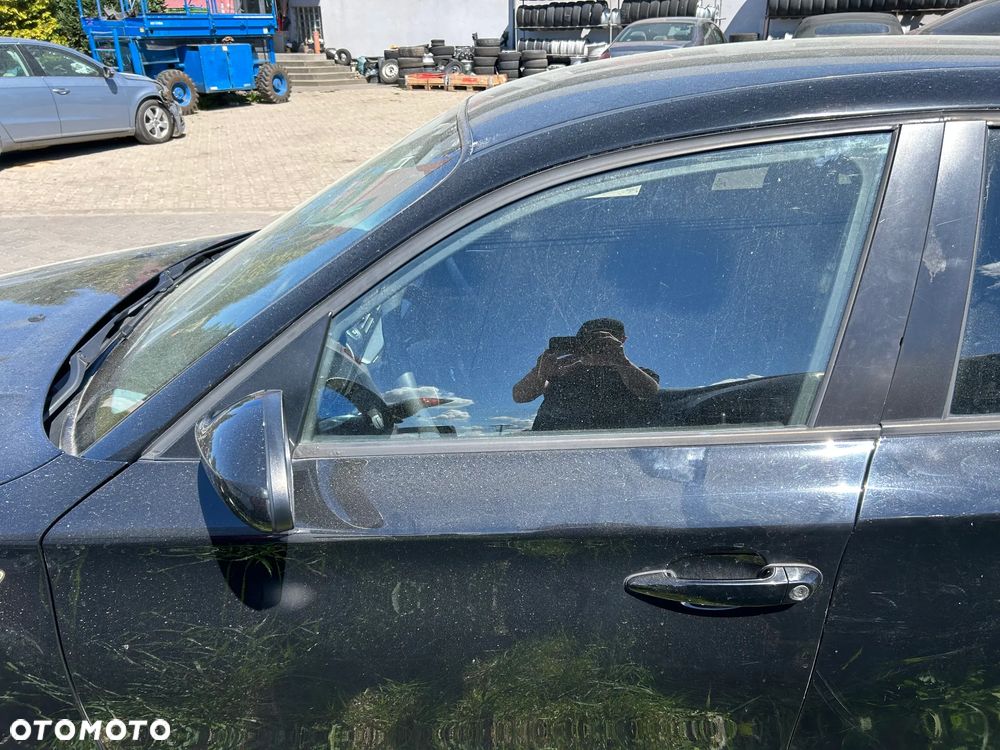 DRZWI LEWE PRZÓD  BMW 1 E87 - 6