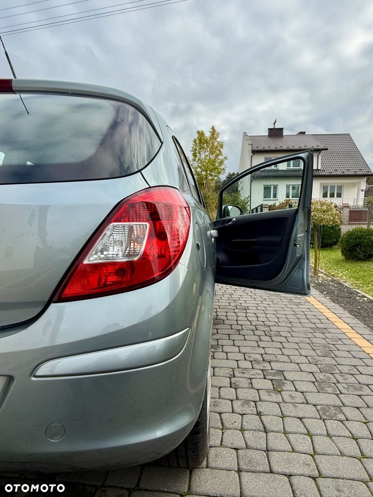 Opel Corsa 1.2 16V - 26