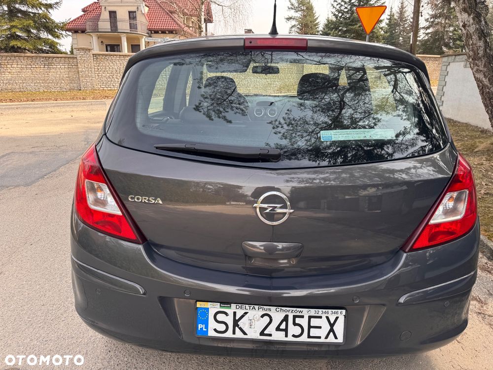 Opel Corsa 1.4 16V Graphite - 9