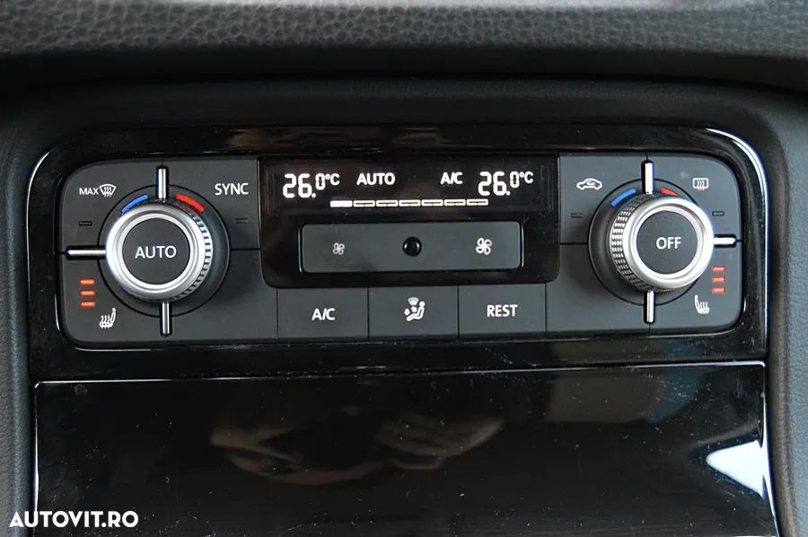 Volkswagen Touareg 3.0 V6 TDI SCR Blue Motion DPF Automatik - 33