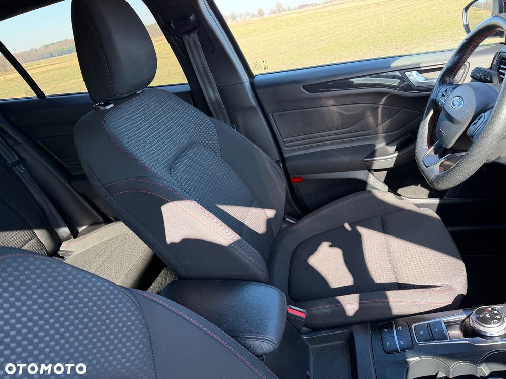 Ford Focus 1.5 EcoBoost STart-Stopp-System ST-LINE - 15