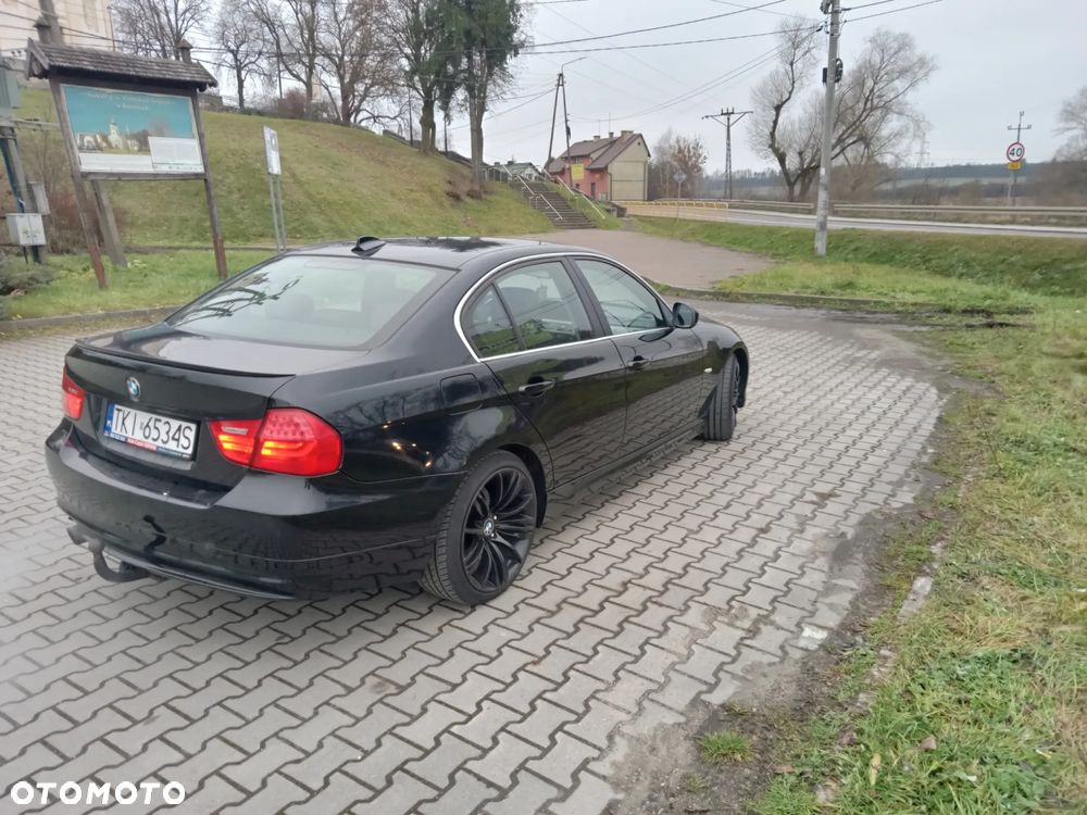 BMW Seria 3 318i - 3