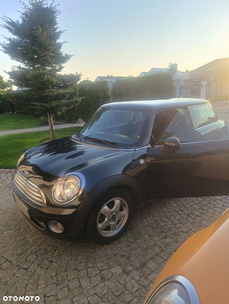 MINI ONE Standard - 10