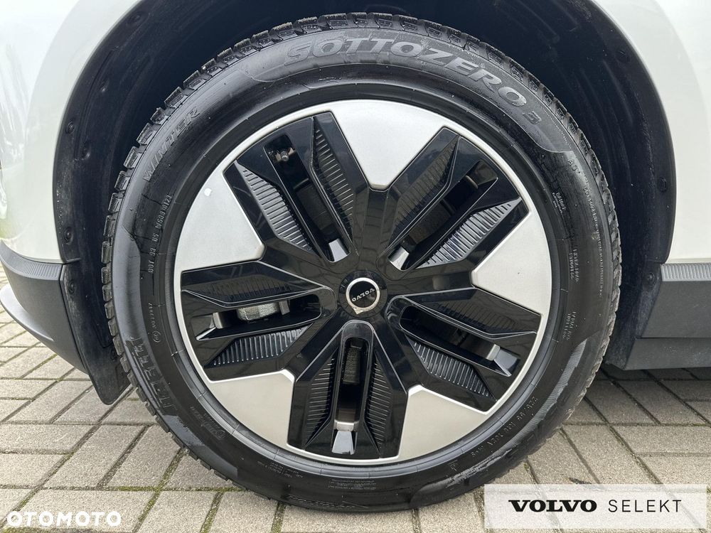 Volvo EX30 - 10