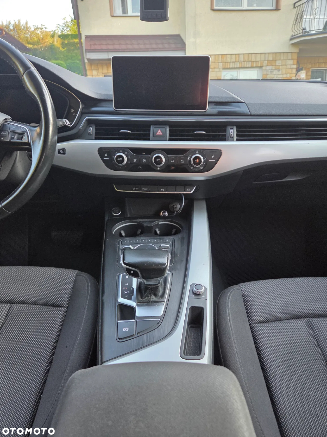 Audi A4 2.0 TDI S tronic - 10