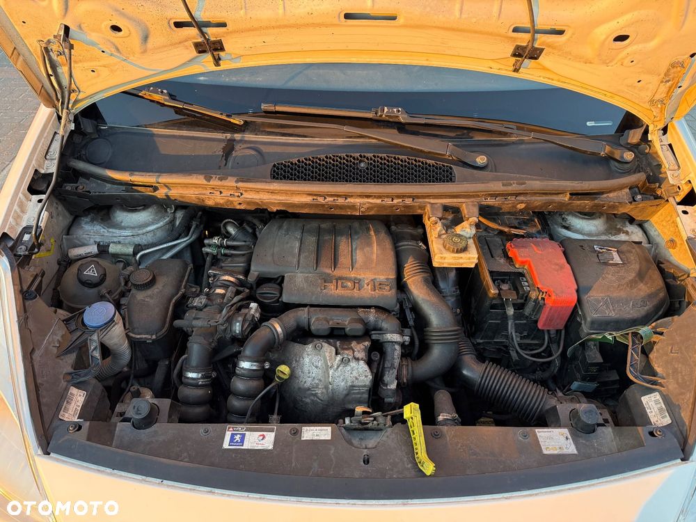 Peugeot PARTNER - 6