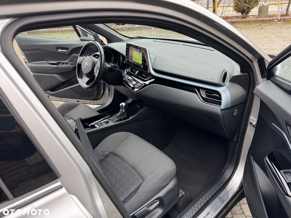 Toyota C-HR 2.0 Team Deutschland - 11